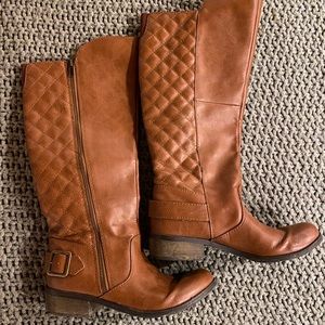 Brown leather riding fashion boot